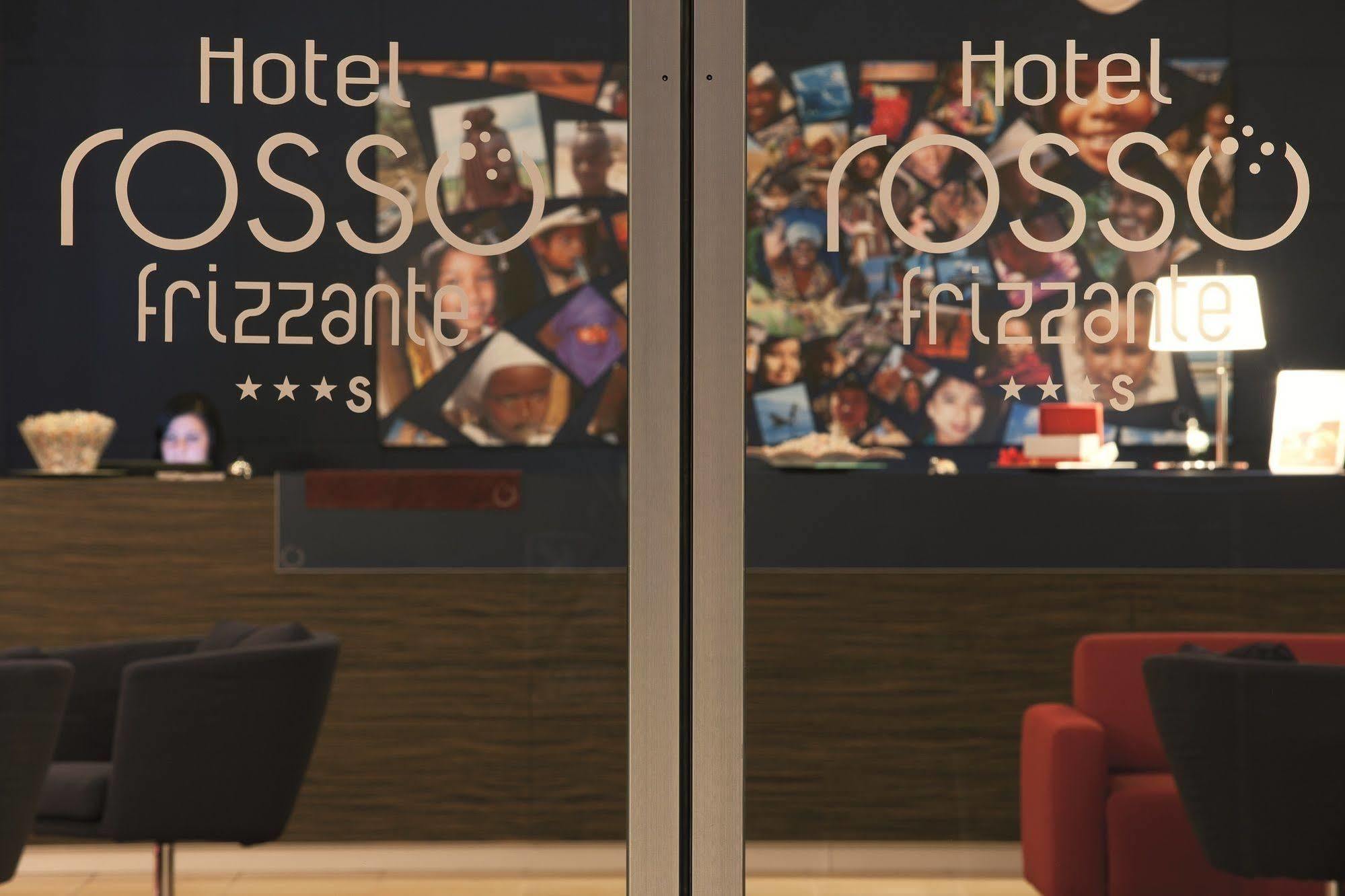 Hotel Rosso Frizzante Sorbara Exterior foto